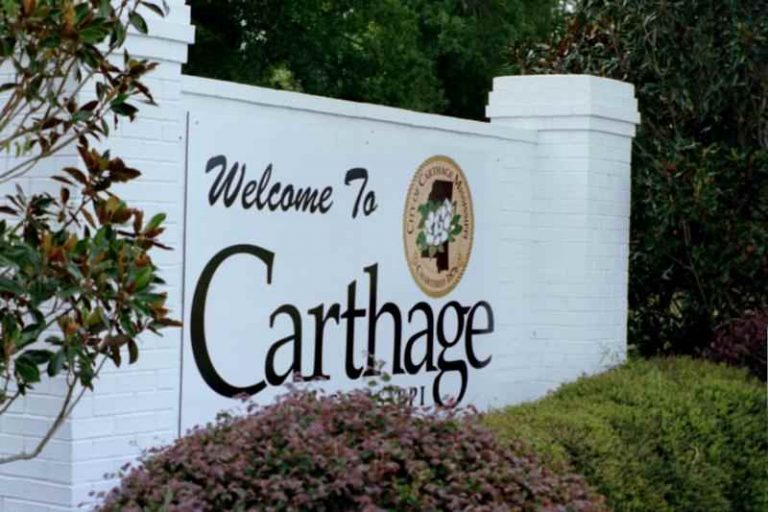 Carthage Welcome Sign